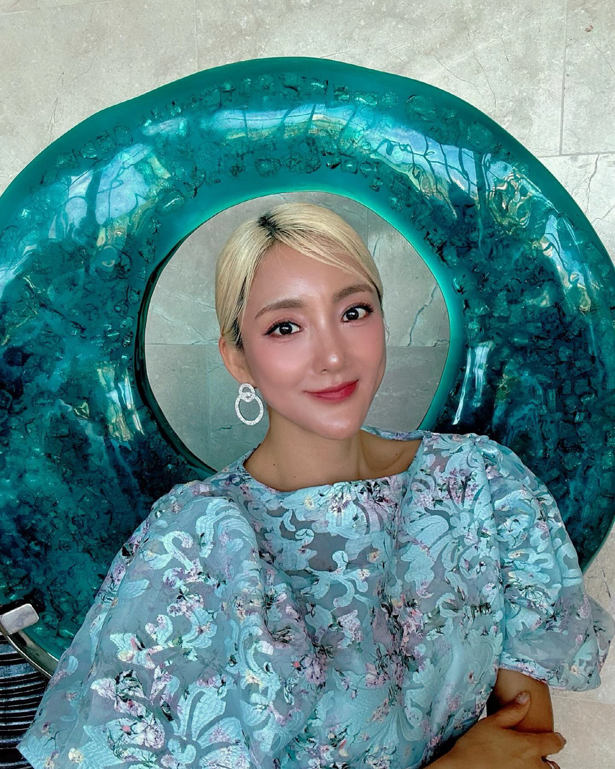 S.E.S 바다·유진·슈, '불화' 고백 후 맞은 데뷔 26주년 "완전체…