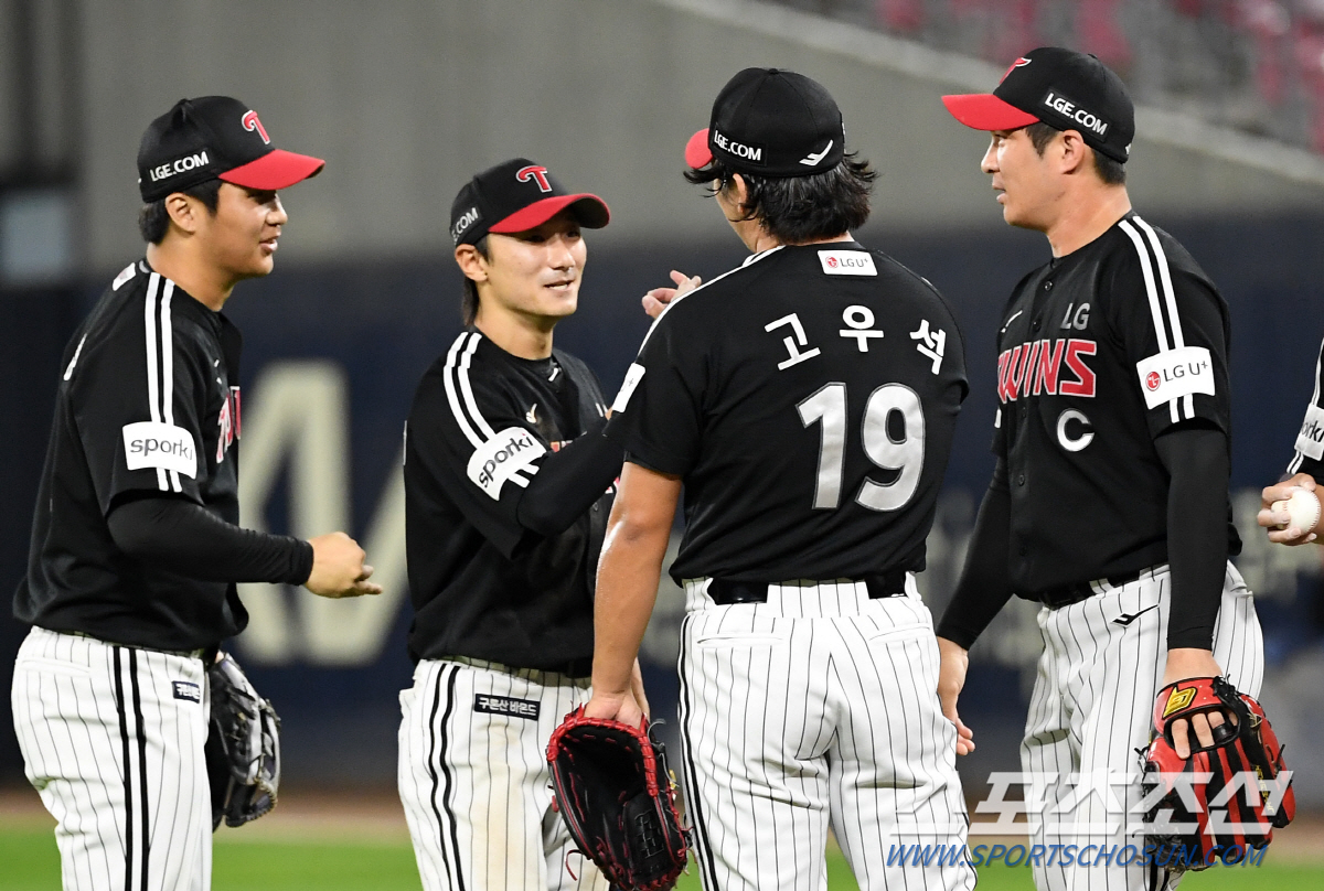 '98마일 韓최고 마무리' 미국 온다, "LAD, STL에 필요한 파이어…