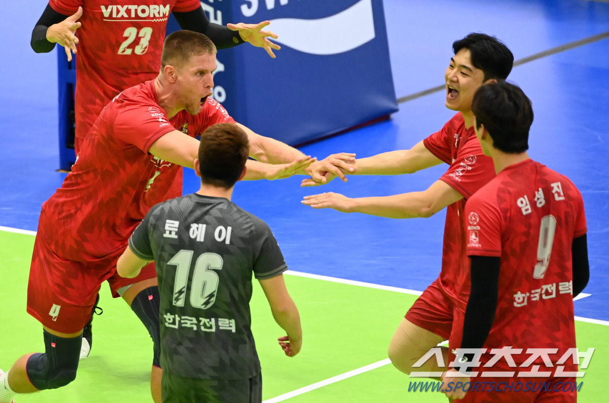 '1세트 11점차 대패에도…' 수원왕자 날았다! '임성진 16득점' 한국…