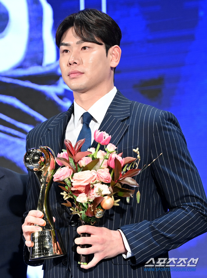 '신인상 22년→우승 29년' 갈증 풀었는데…42년째 해결못한 LG의 마…