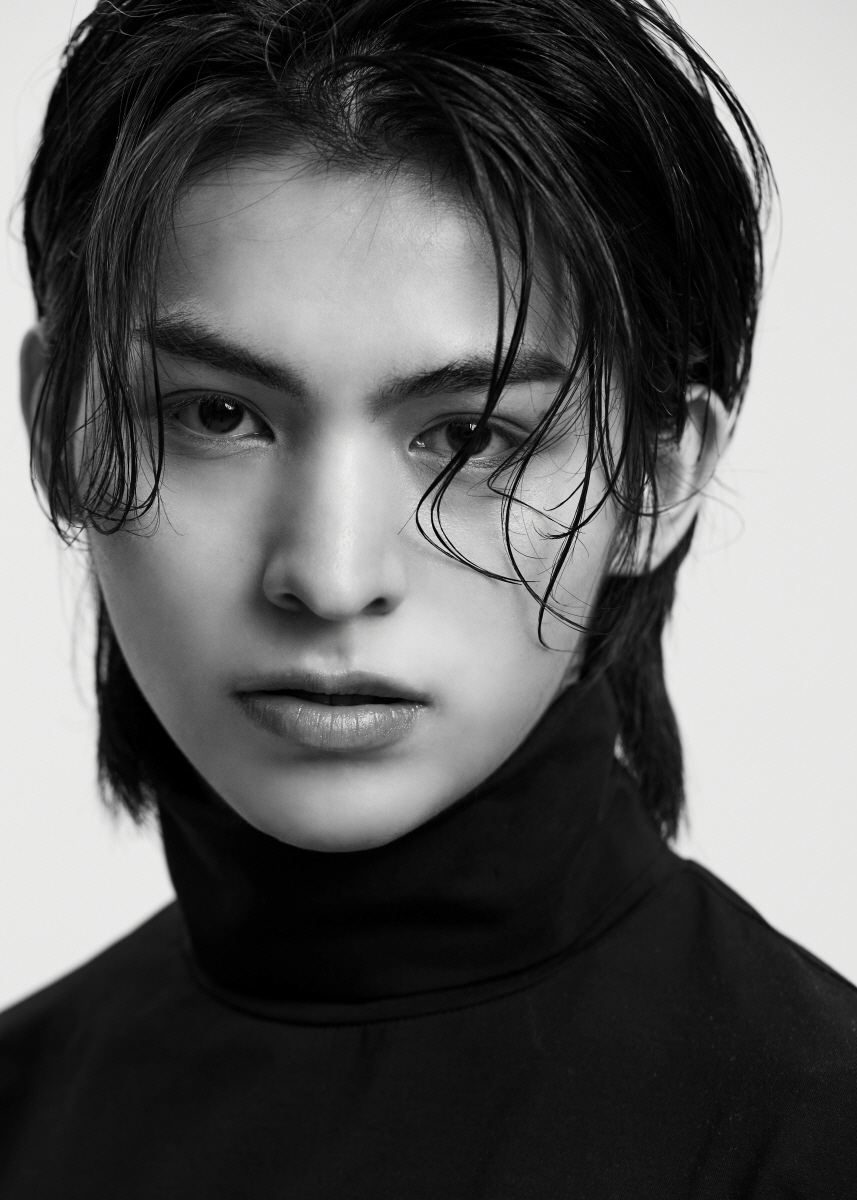 '백아연 남동생 그룹' 올아워즈, 멤버 베일 벗었다…비주얼+실력 겸비