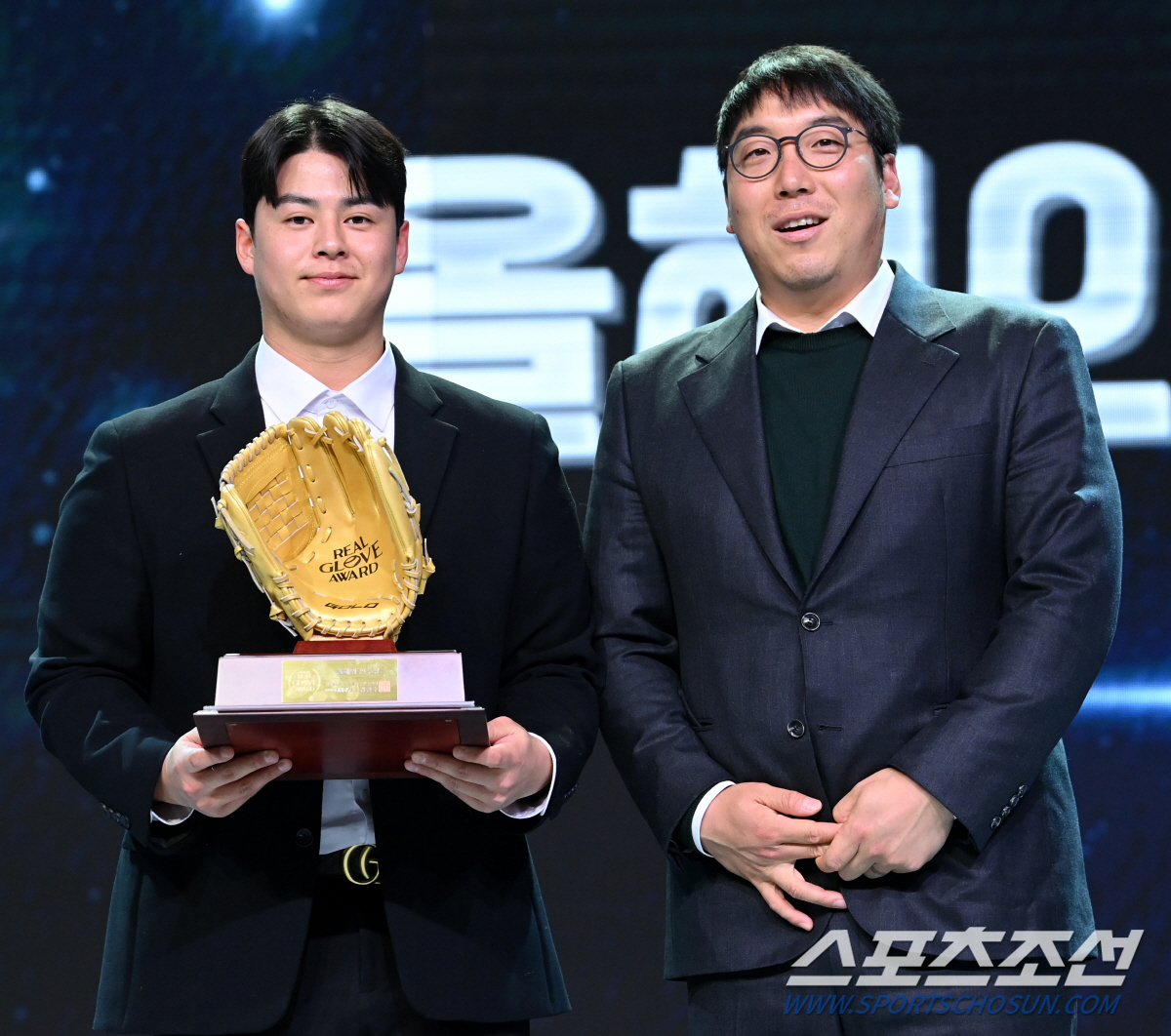 '첫 2000년생 홈런왕' 선수들이 뽑은 최고의 선수 등극…"과분한 상,…