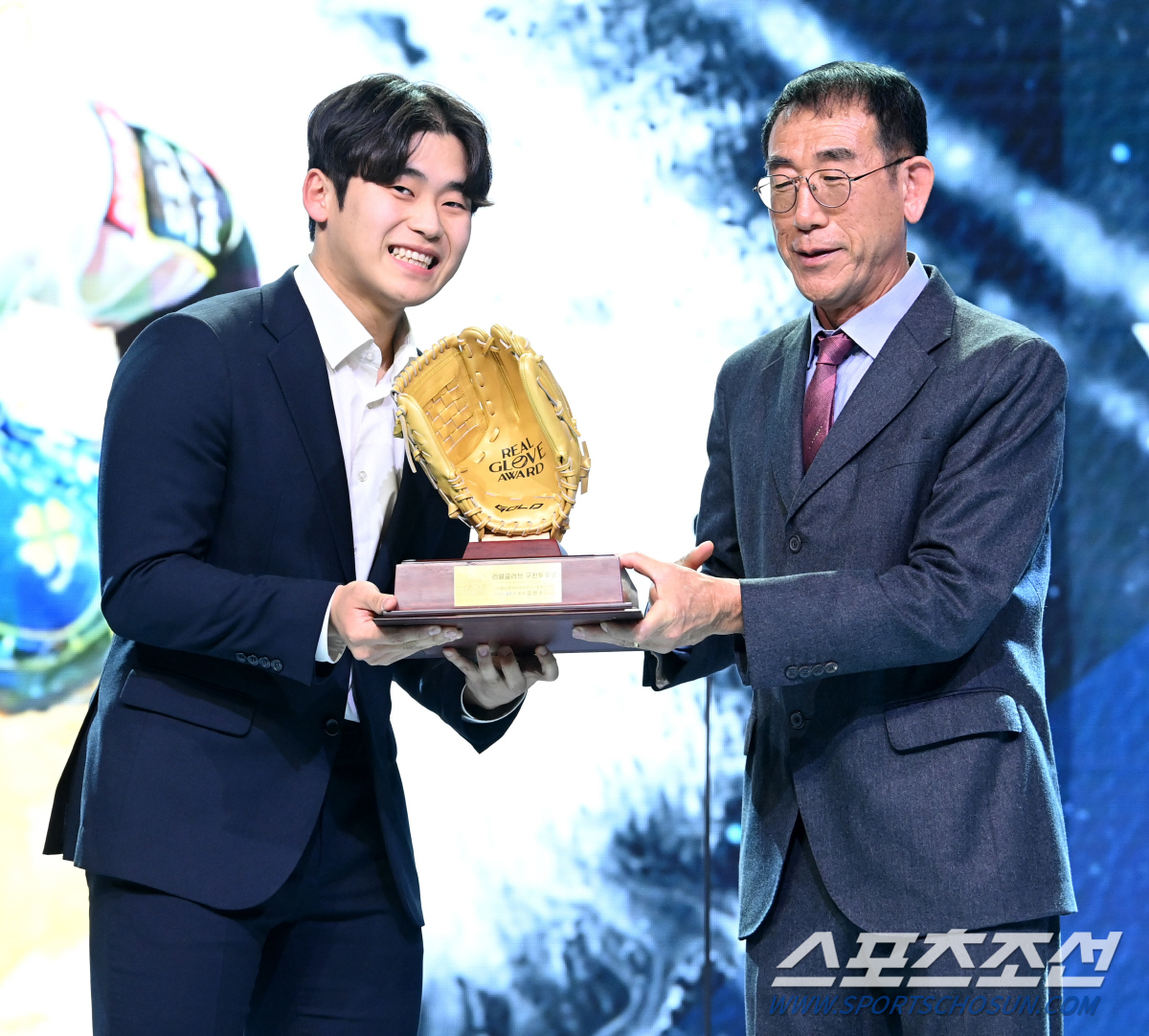 '첫 2000년생 홈런왕' 선수들이 뽑은 최고의 선수 등극…"과분한 상,…