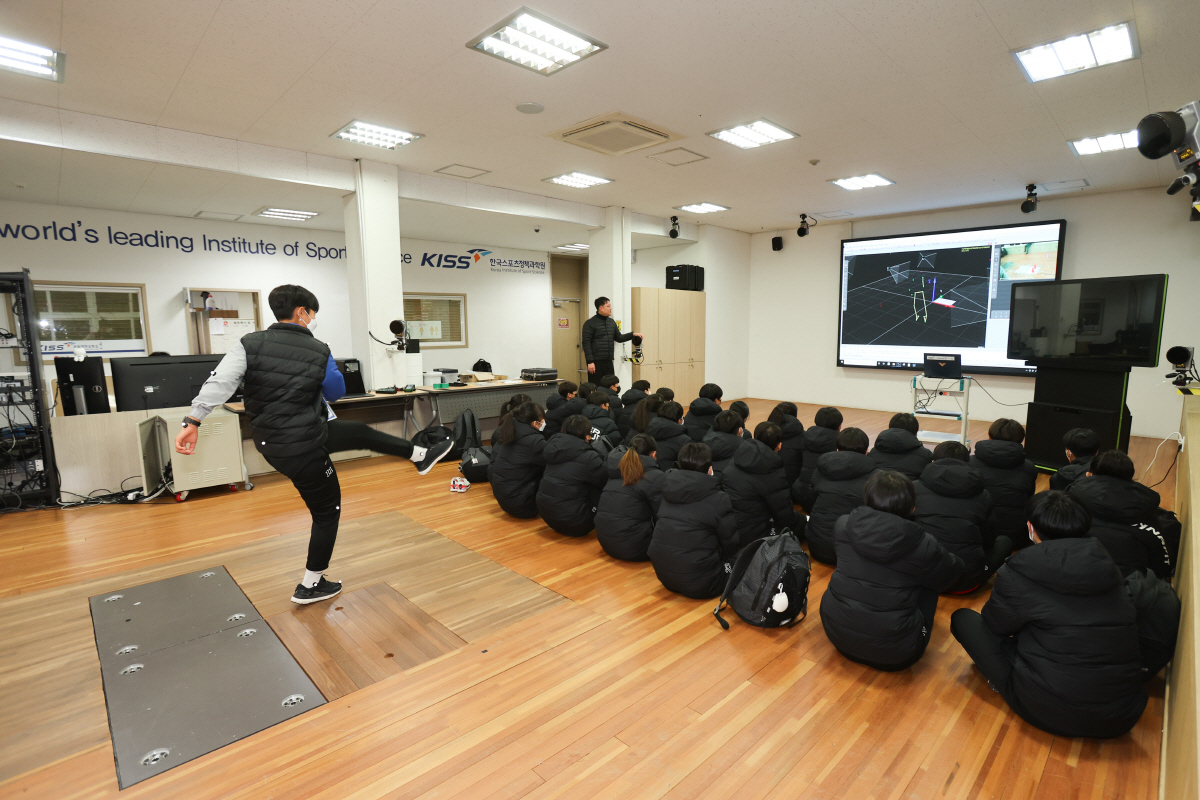 체육진흥공단, 여자축구 꿈나무 육성위한'Dream-Up Camp'개최…체…