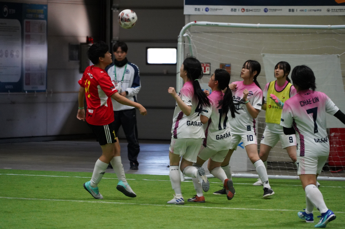 축구 대회와 전시 박람회까지 함께하는 '2023 월드 풋볼 페스티벌', …