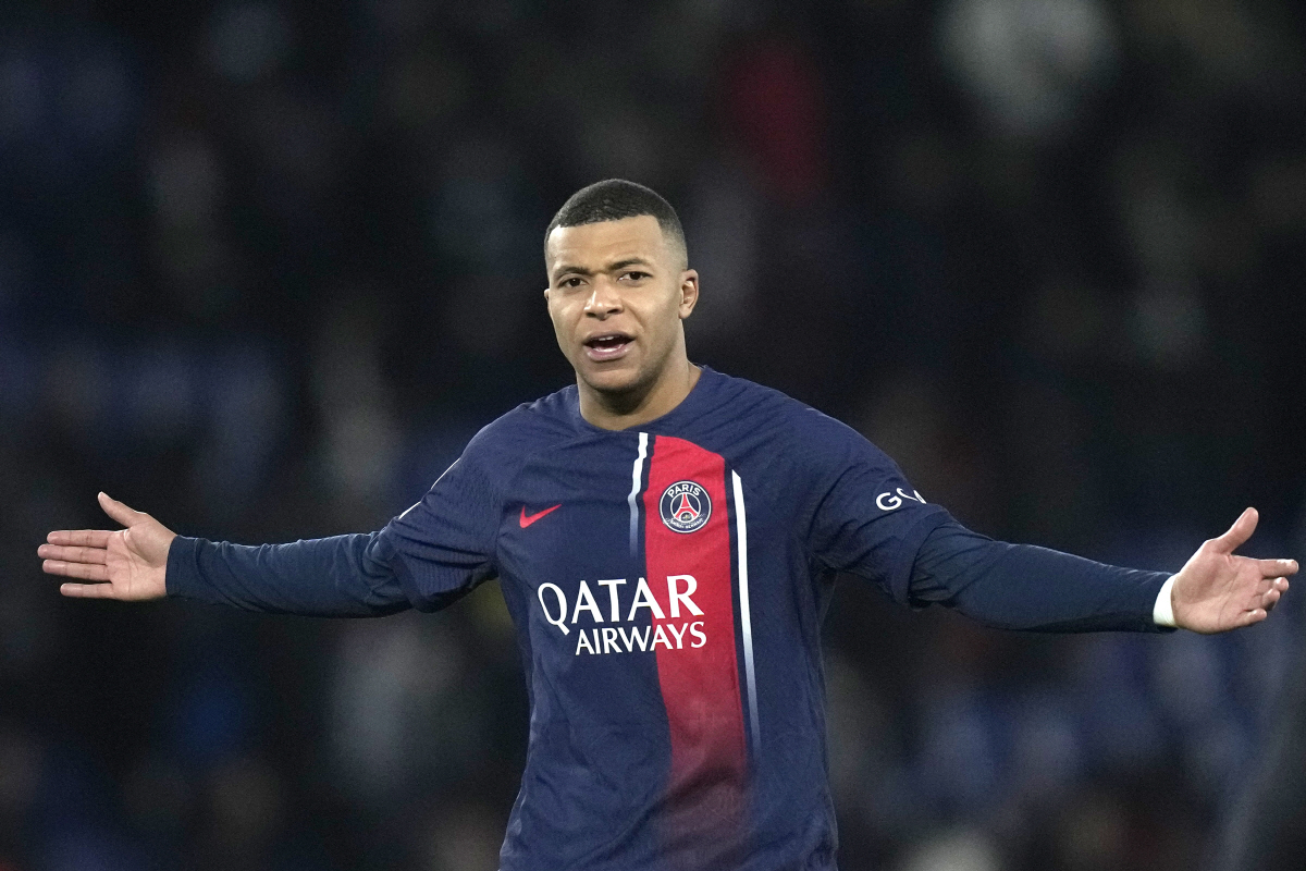 "음바페 질투하지 않길"...PSG, '메시 닮은 슈퍼스타' 이강인 위해…