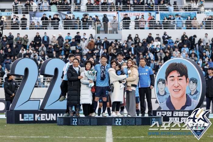"저나이에 저렇게 뛰는 선수,전세계에 없다" 이근호 은퇴가 여전히 아쉽다…