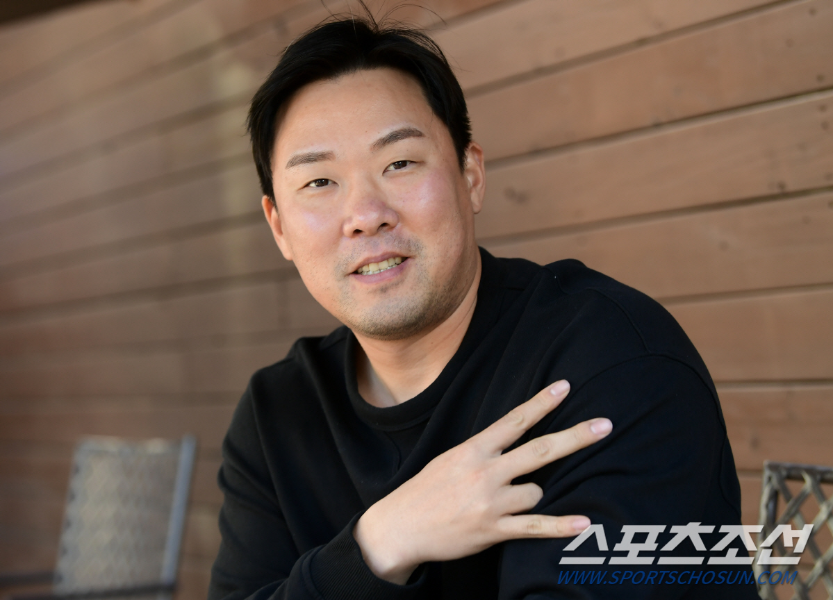 [안치홍]문현빈 정은원과 경쟁보다는…1,2루수 팀 상황에 맞춰 출전, 아…