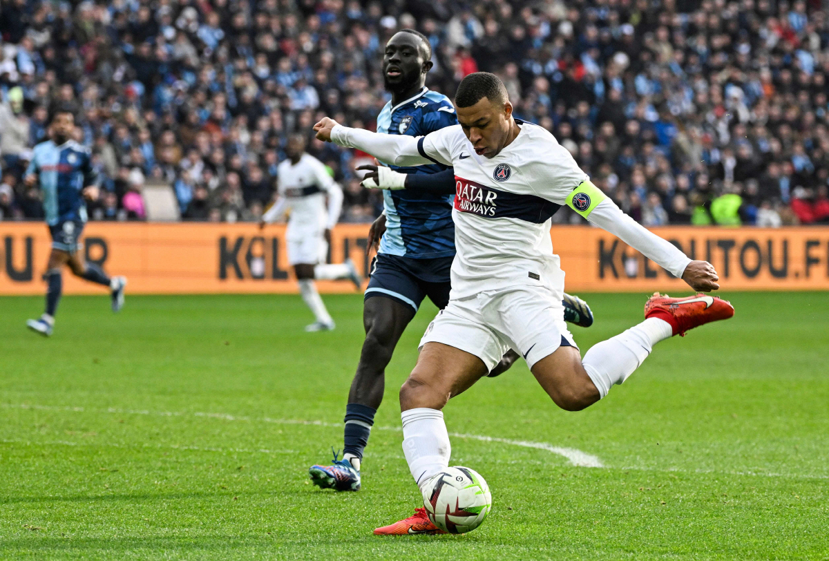 '이강인 풀타임+평점 하위권'...'돈나룸마 퇴장' PSG, 르아브르전 …