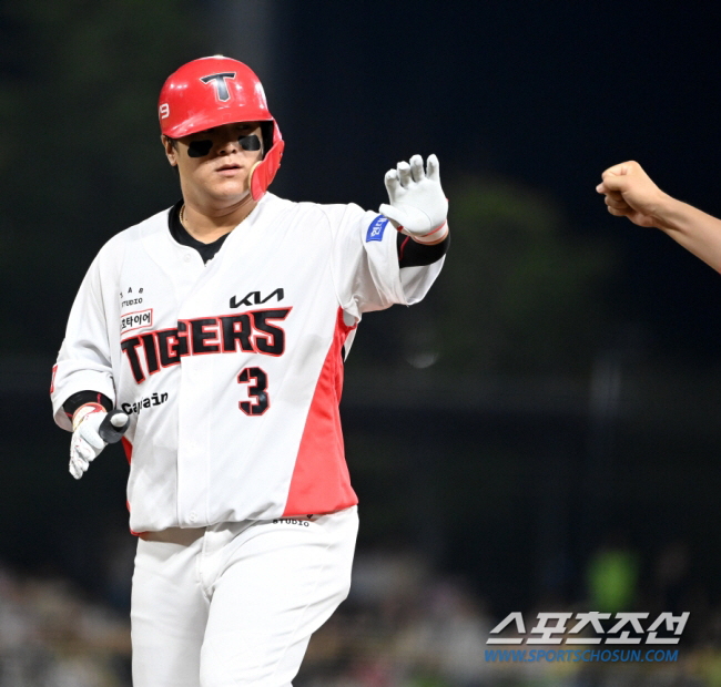 "의견 차이 좁아지고 있다" KIA 단장이 밝힌 FA 김선빈 협상 진척도