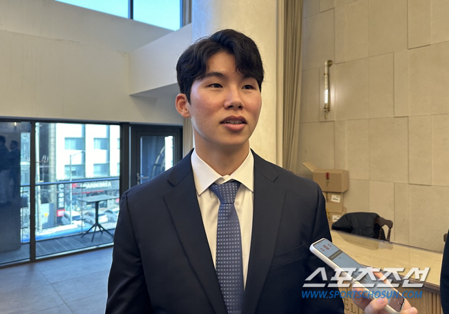 "감독님 저 다시 유격수 시켜주세요" 2루 상 휩쓴 ML 준비생의 선전포…