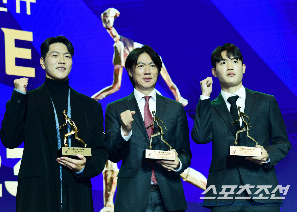 16년 전 소년 김영권의 꿈, K리그 '최고의 별'로 우뚝…그의 옆에는 …