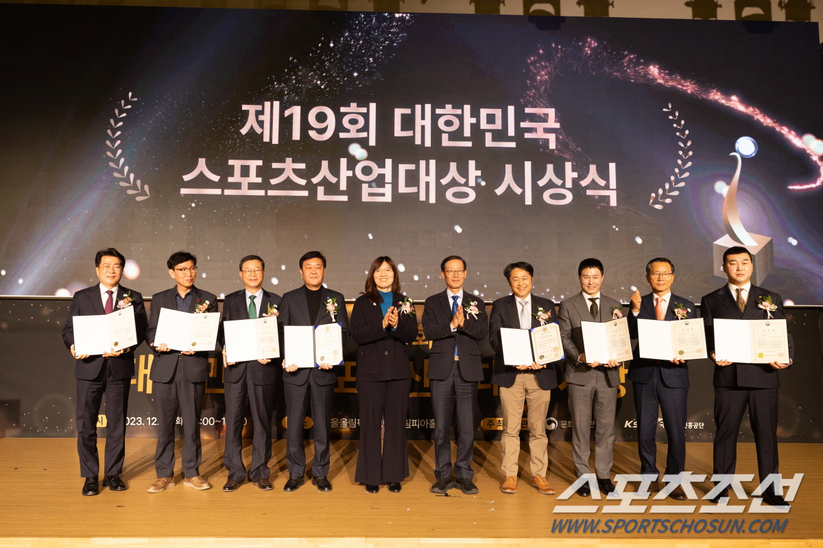 '프로의 메카'수원시 대한민국 스포츠산업대상 영예...'착한 골프장'서원…