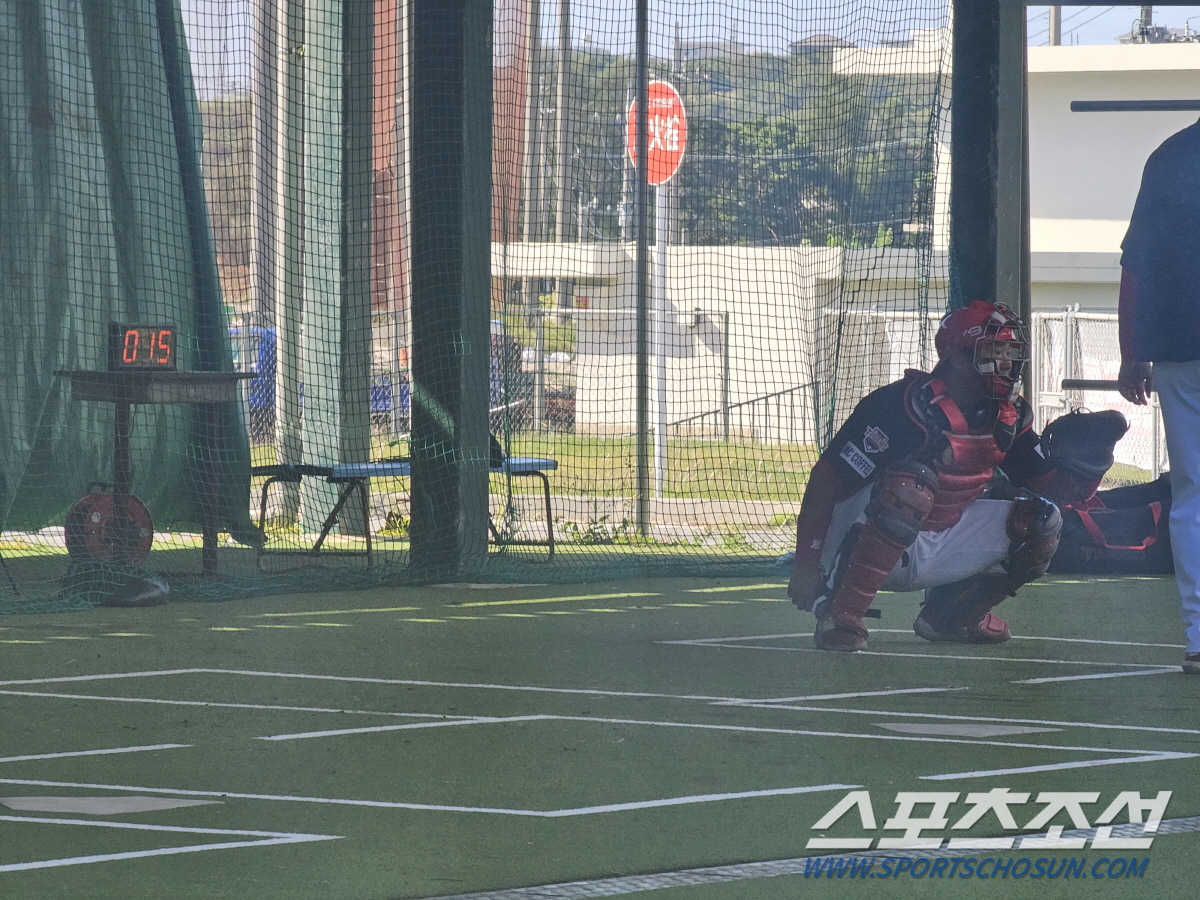 피치 클락 경험한 승률왕의 경고 "미국에서 부상자 많았다. 한국 투수도 …