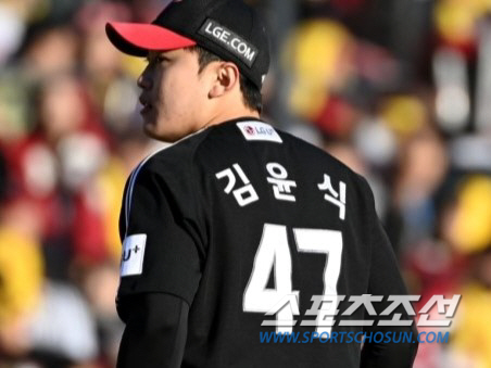 "가을에만 잘하면 이상훈 선배님 뛰어넘을 수 없다." 47번 달고 저주 …