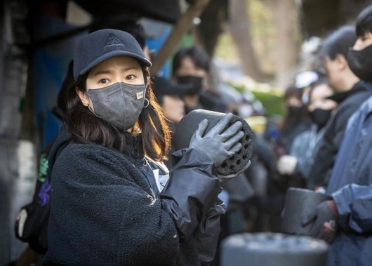 "따스한 연말" 박진영·비·한지민 등 훈훈함 더한 ★들의 '기부행렬'[S…