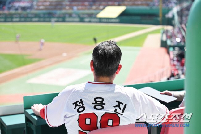 "야구에 무슨 망할 무승부냐" 구단주님, 내년엔 그럴 일 없습니다...'…