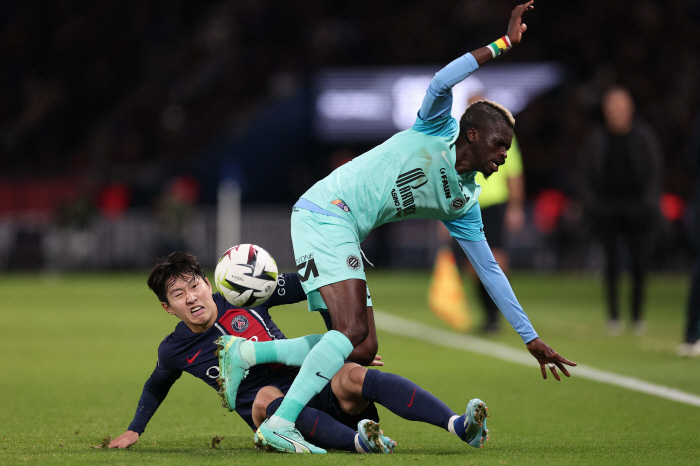 '이강인 떠나잖아' PSG, 겨울 이적시장 MF 보강 준비..."챔스 경…