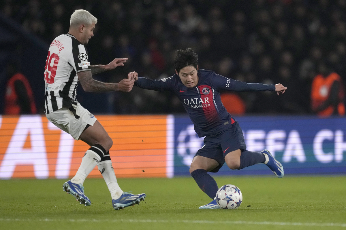 "누굴 영입해? LEE가 있는데" 프랑스 매체 "PSG, 겨울 이적시장 …