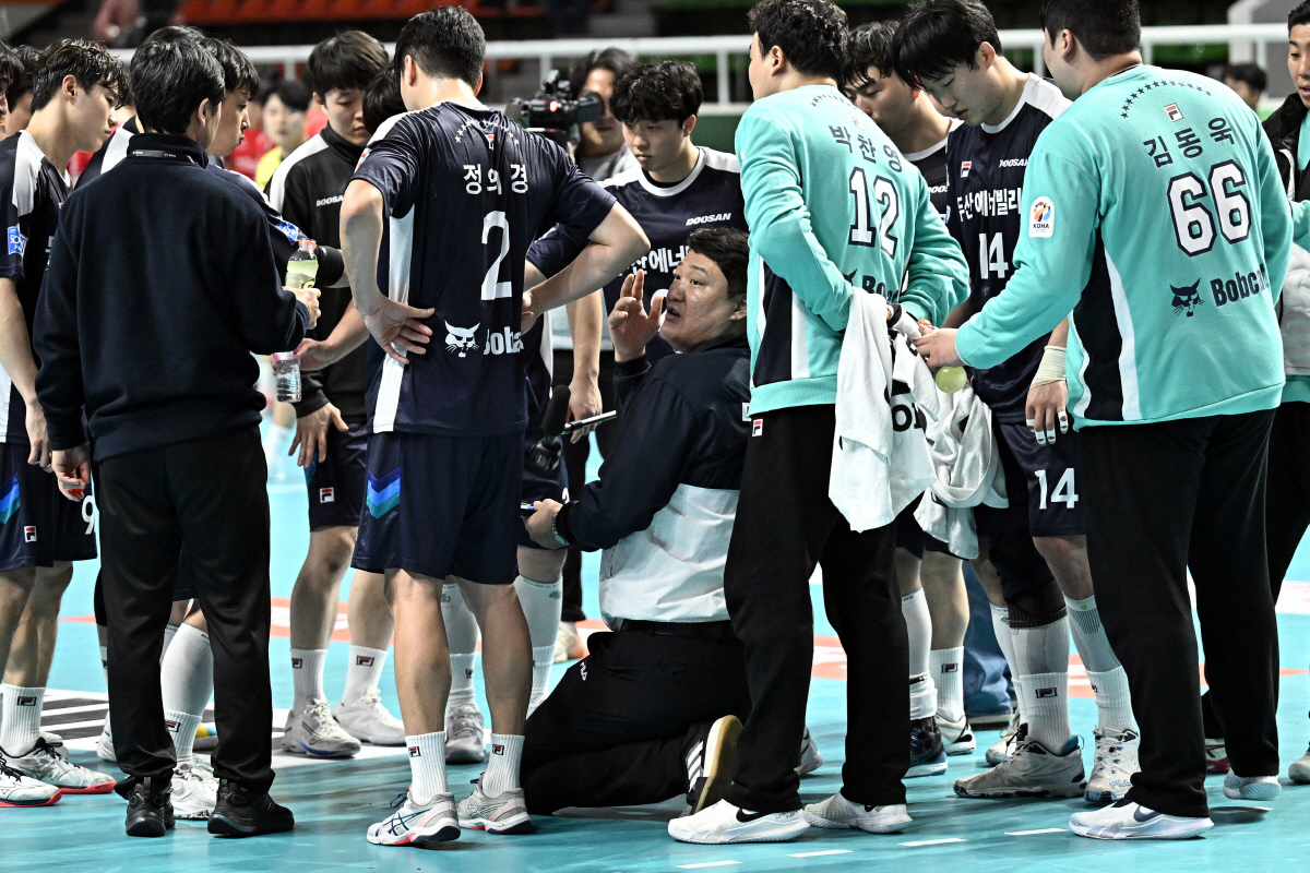 인천도시공사 개막 6경기 무패 1위 질주…2위 두산 2연속 '무승'
