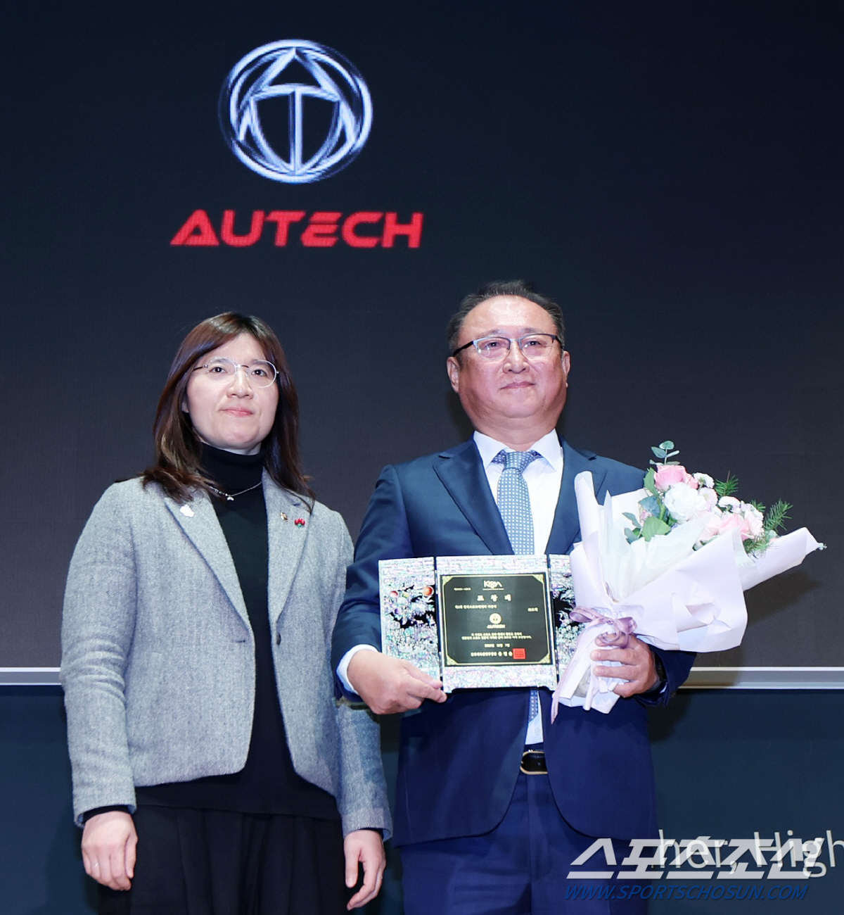 "장애인체육의 키다리아저씨"보치아'오텍' 문체부장관상X파라아이스하키'AI…