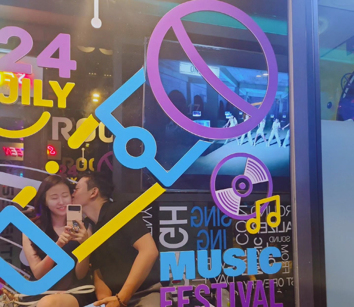 "논란 될 만한 행동" 17기 상철, 사생활 영상 사과..'나솔' 팬들 …