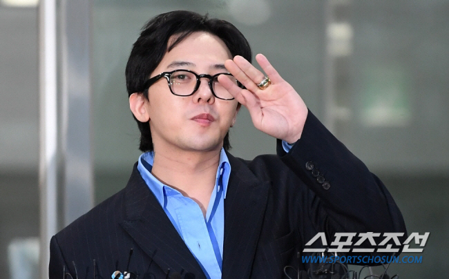 [SC이슈] 지드래곤 마약 수사 곧 마무리..경찰 "신속 종결"→이선균,…