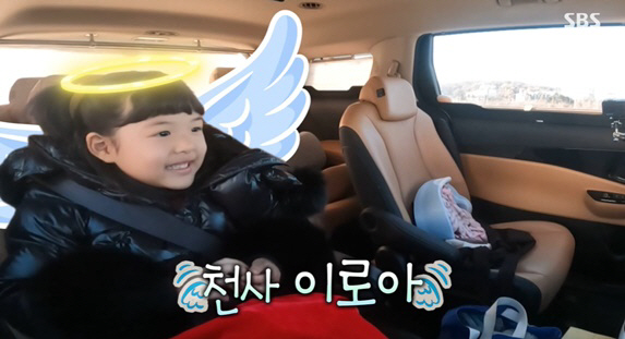 이동건 딸 로아, 7살 폭풍 성장 "키 엄청 커..내년에 학교 간다" (…