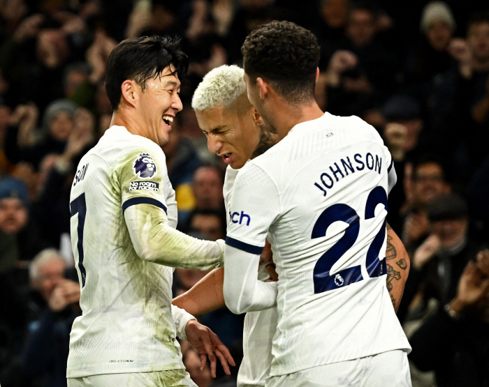 '이보다 더한 극찬이 있을까' 'EPL 최다골' 시어러의 탄식…"SON,…