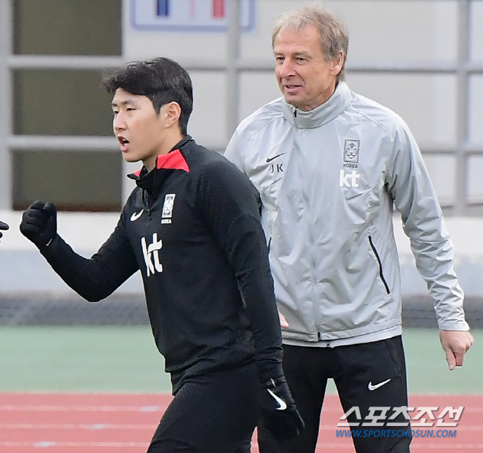 '숙적' 日, 아시안컵 앞두고 '유럽파 일부 제외' 베스트 플랜B 가동