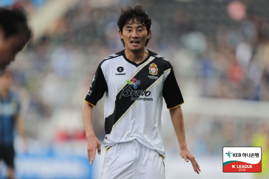 'K리그 레전드' 하성민 정다훤 안상현 배해민, 계룡 스포츠클럽 U-15…