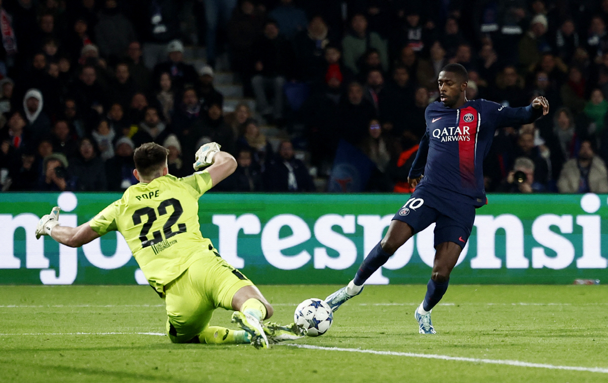 "선발 경쟁 대패할 수도" 이강인, PSG 16강 진출 도울 수 있나..…