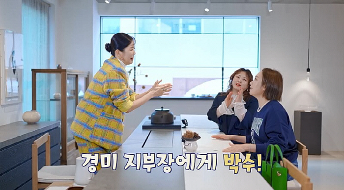 [SC리뷰]김동완, 또 소개팅했다…이번엔 배우 서윤아, 바로 애프터 신청…