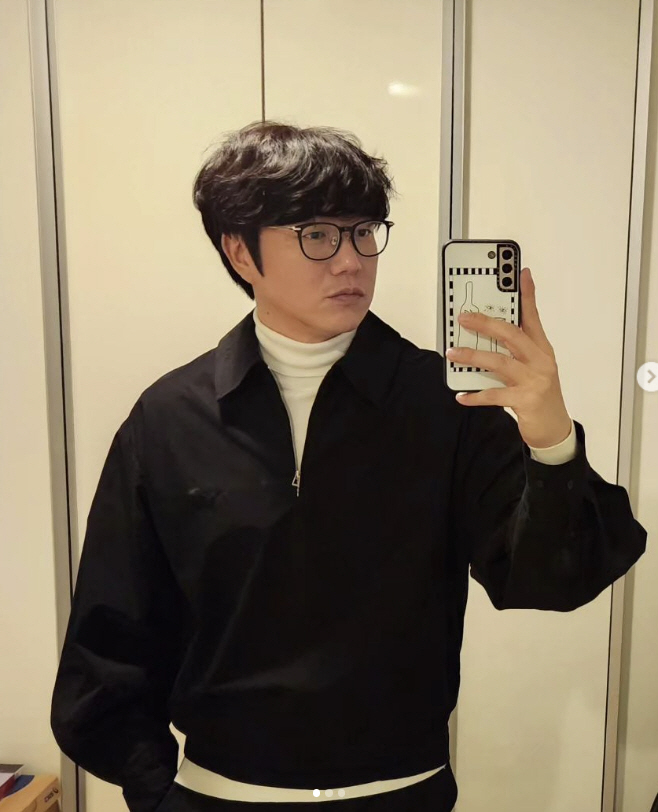 성시경, 금연 부작용 고백 "표류하다 구조 당한 사람처럼 먹어"