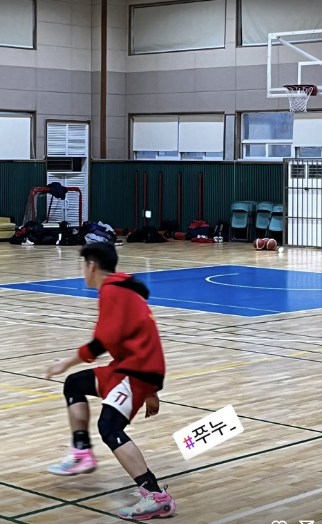 정시아♥백도빈 子, 키 180cm의 '훈남 농구선수'로 성장..실력까지 …