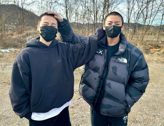 "웃길줄 알았는데 눈물" 진·지민·정국, BTS 아닌 '조교와 훈련병' …