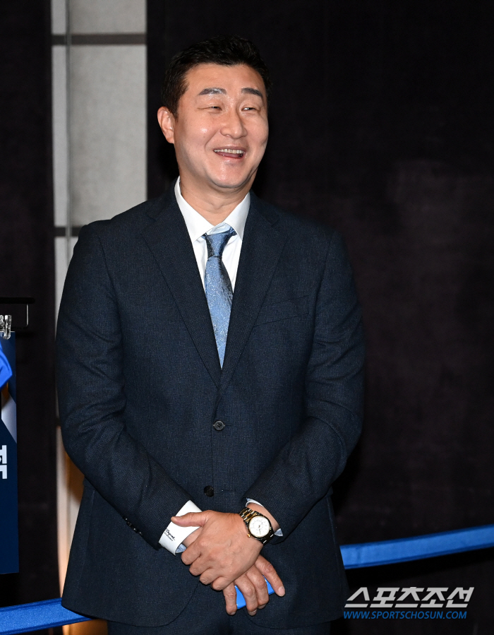 선수→단장도 화수분? '야구 명가' 증명했다…10명 중 6명이 LG 출신…