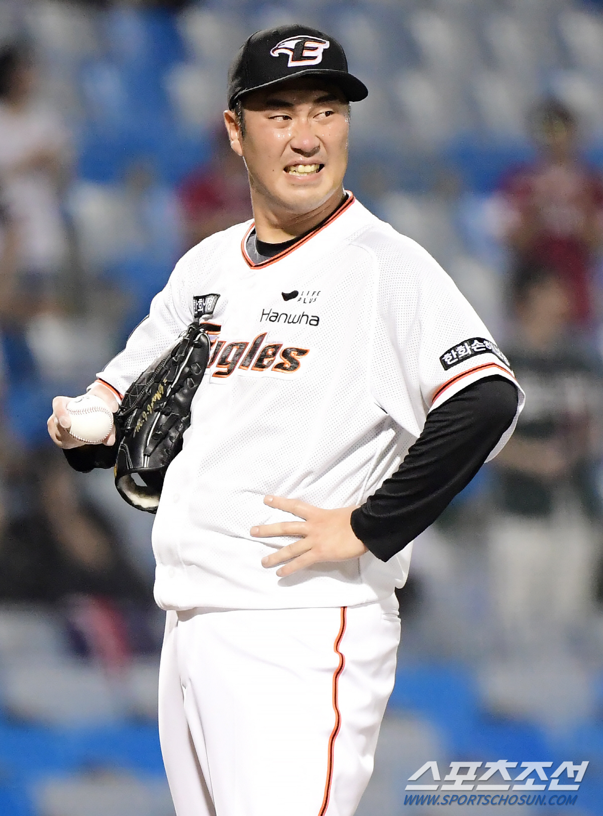 12월 계약 제로. FA 시장 문닫은 줄... C등급마저 조용. 아직 1…