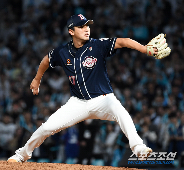 12월 계약 제로. FA 시장 문닫은 줄... C등급마저 조용. 아직 1…