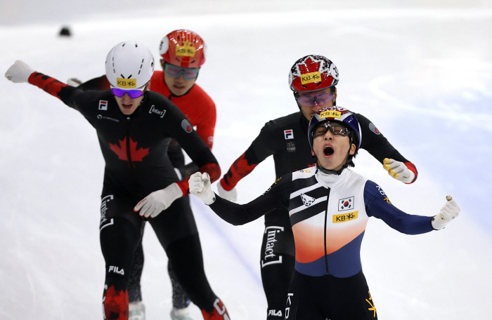 박지원+김길리, 쇼트트랙 월드컵 서울 대회 남녀 1500ｍ 金, '실격'…