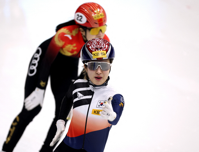 박지원+김길리, 쇼트트랙 월드컵 서울 대회 남녀 1500ｍ 金, '실격'…