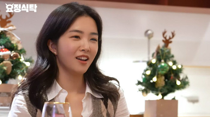 강지영 JTBC 앵커 "프리? 의견 엇갈려..이나영 실물에 놀라, 다른 …