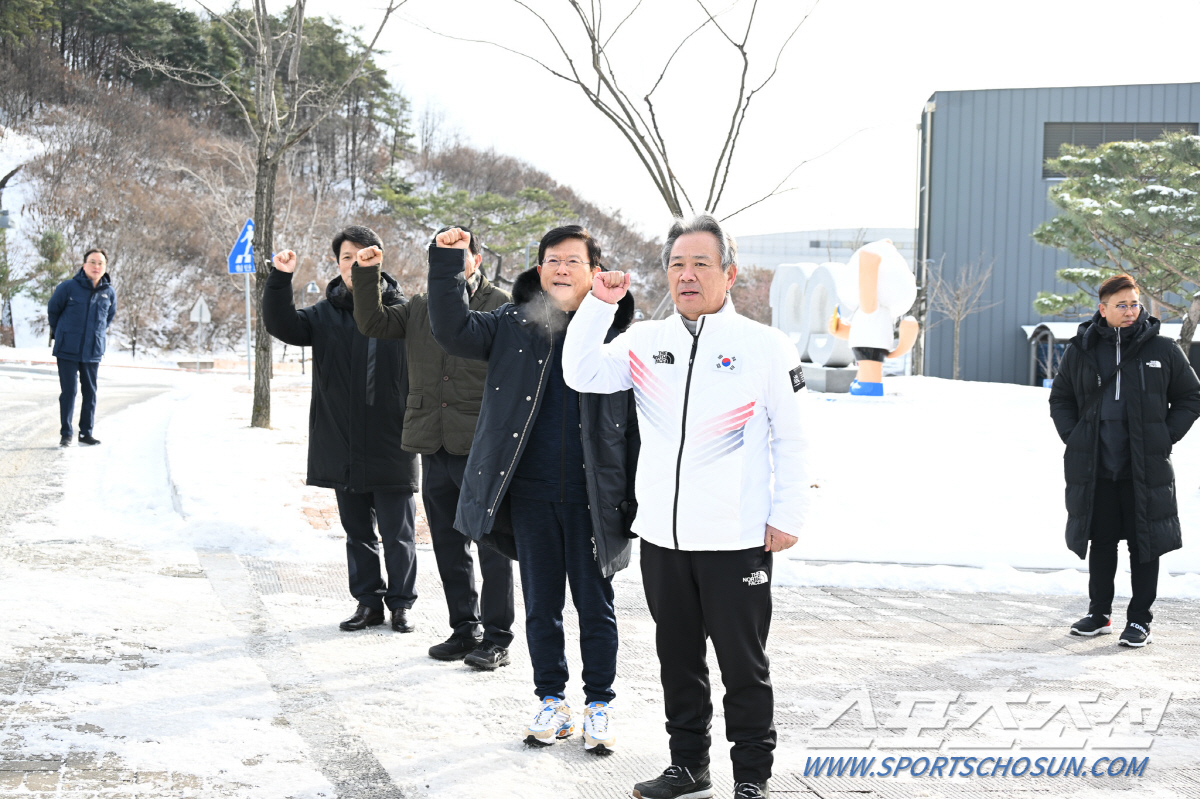 대한체육회 2박3일 '원팀코리아' 해병대 훈련...우상혁X김우민X여서정 …