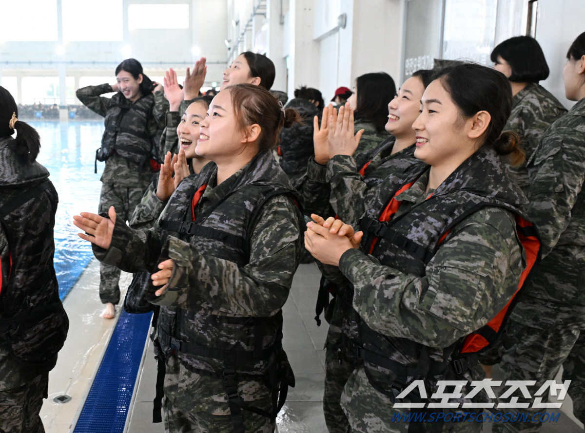 '패기만만X유쾌발랄'MZ국대들,피할수 없는 무적해병대 훈련 "즐겼다"