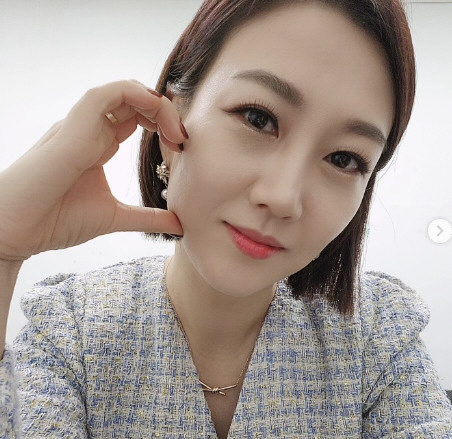 장윤정, 콘서트 연기 후 심경 "목소리 잃어 죄송, 얼른 회복할 것"