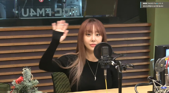 나르샤 "데뷔 때 2살 속여...회사서 나이 많다며 먼저 제안" ('정희')[종합]