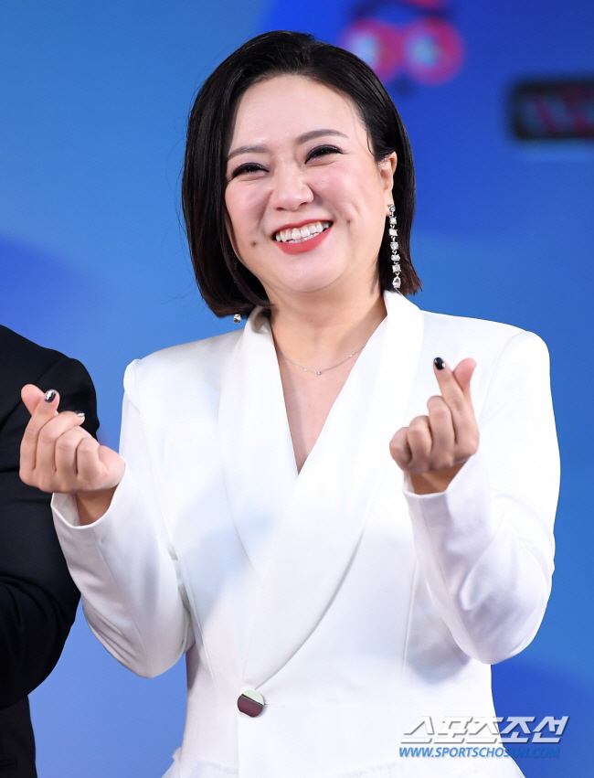 '홍김동전'·'옥문아' 종영…'KBS 연예대상' 2관왕 앞둔 김숙의 씁쓸…