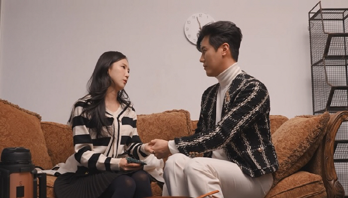 신성, 커피 선물에 ♥박소영 손을 덥썩 '플러팅'..'첫 키스 각인데'(…