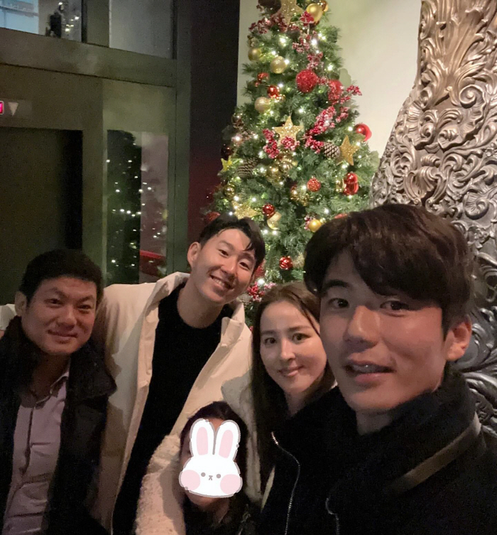 한혜진♥기성용, 英 여행 중 "부끄러움은 우리 몫..큰 주목 받아"