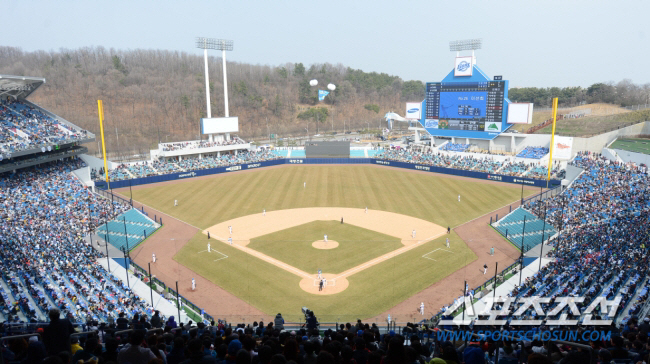 이정후가 직접 본 새 홈구장 오라클파크 "삼성라이온즈파크와 비슷"